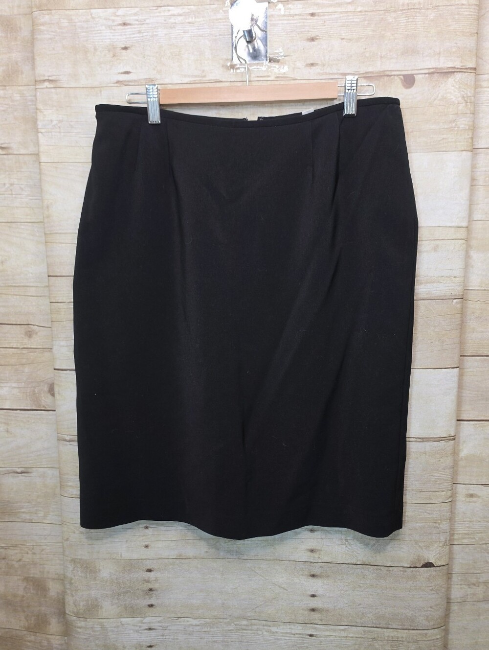 Le Suit Black Pencil Skirt - Sleek Office Style